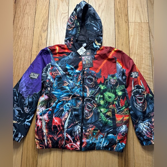 Batman Multiverse DC Justice League TANGO HOTEL Jacket windbreaker MSRP$98 - Picture 2 of 6